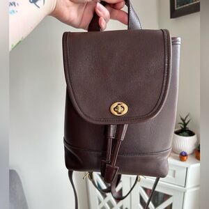Coach Daypack Backpack Vintage: Mahogany Brown